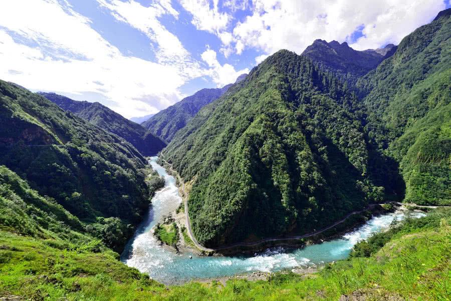 小蓝球向上跳